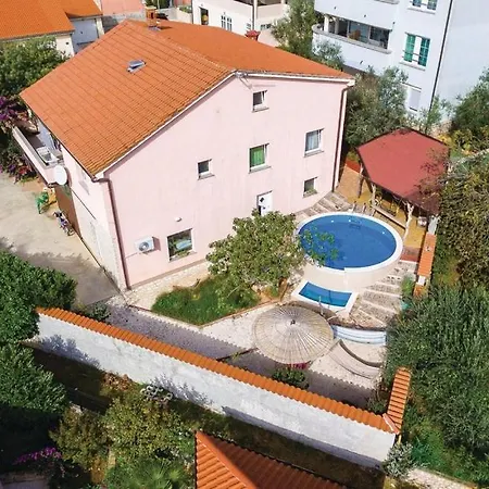 Nyaraló House Tanja 1776